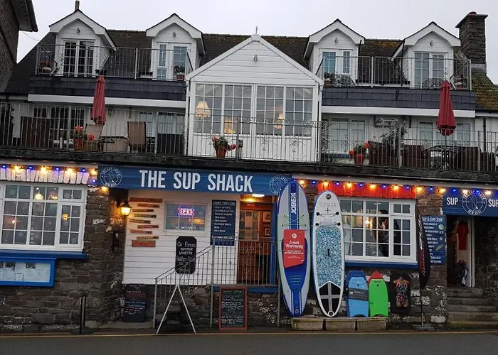 The Sup Shack Wellington Inn